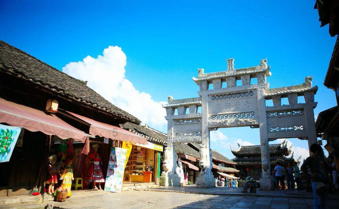 逃出巫婆屋